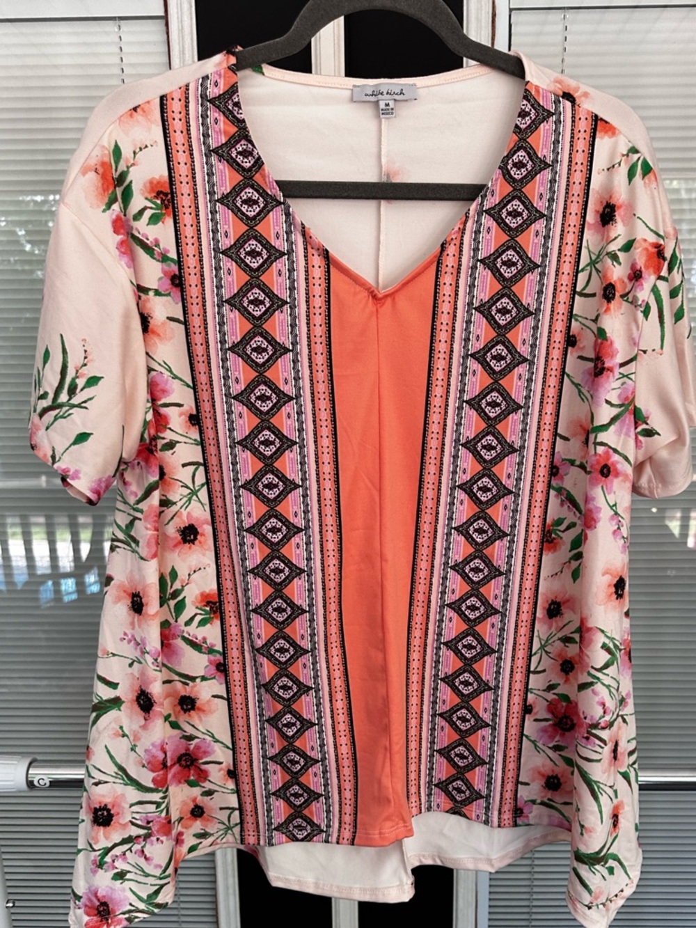 Size M White Birch Muted Coral Pink Floral & Geo Panel Women's Top. NWOT!